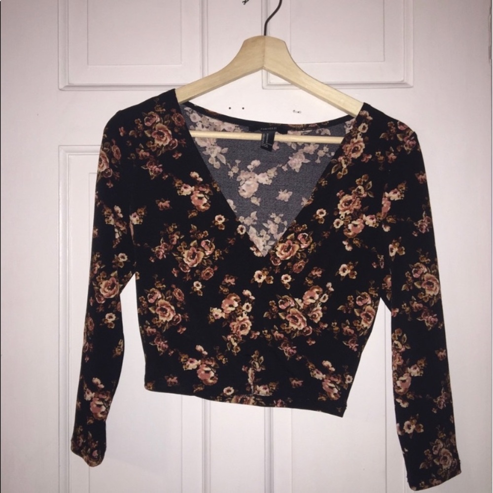 Wrap 3/4 Sleeve Forever 21 Crop Top